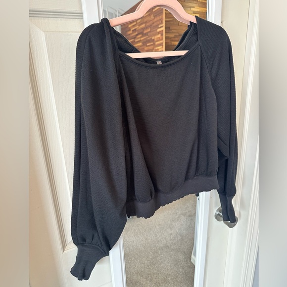 EUC🖤 FP Movement Throwback Layer Small Black - Picture 2 of 12